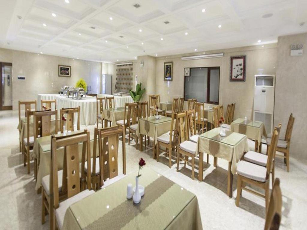 Moonlight Hotel Suites & Spa - City Center, High Floor, River View & City View, Great Location, Near Dragon Bridge Da Nang Exterior photo