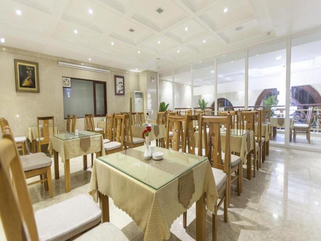 Moonlight Hotel Suites & Spa - City Center, High Floor, River View & City View, Great Location, Near Dragon Bridge Da Nang Exterior photo