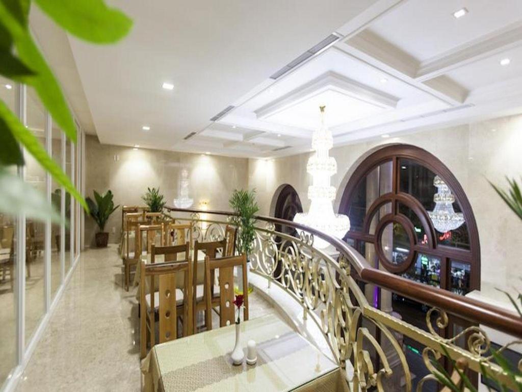 Moonlight Hotel Suites & Spa - City Center, High Floor, River View & City View, Great Location, Near Dragon Bridge Da Nang Exterior photo