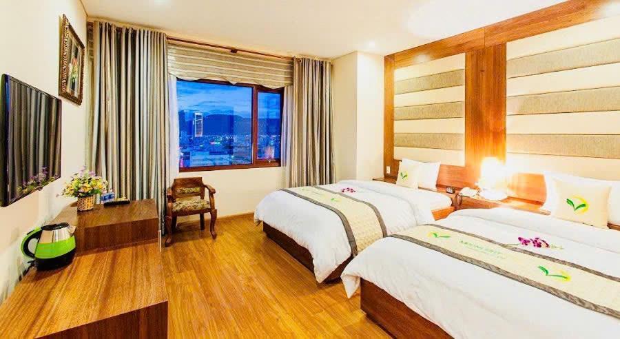 Moonlight Hotel Suites & Spa - City Center, High Floor, River View & City View, Great Location, Near Dragon Bridge Da Nang Exterior photo