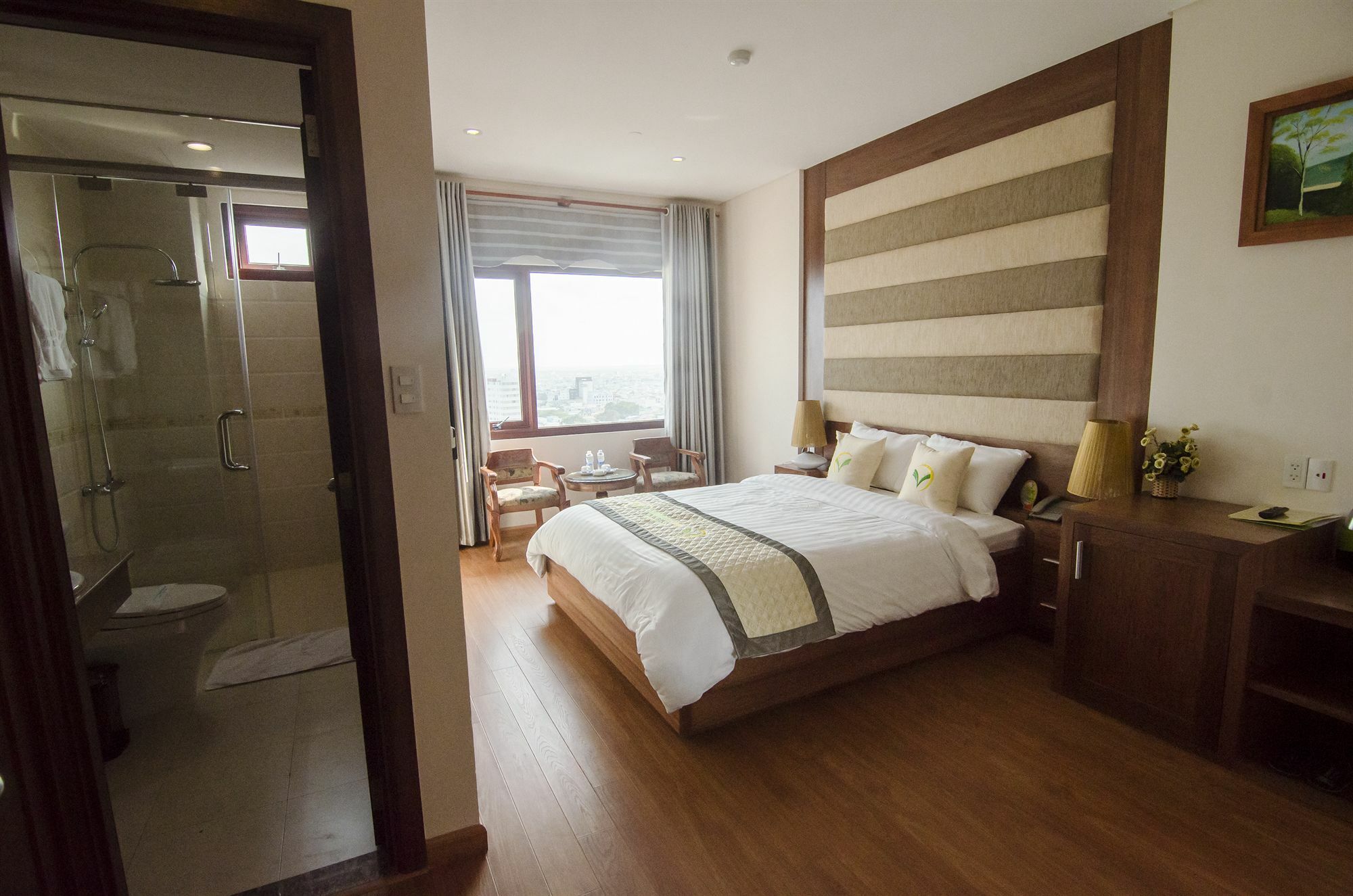 Moonlight Hotel Suites & Spa - City Center, High Floor, River View & City View, Great Location, Near Dragon Bridge Da Nang Exterior photo