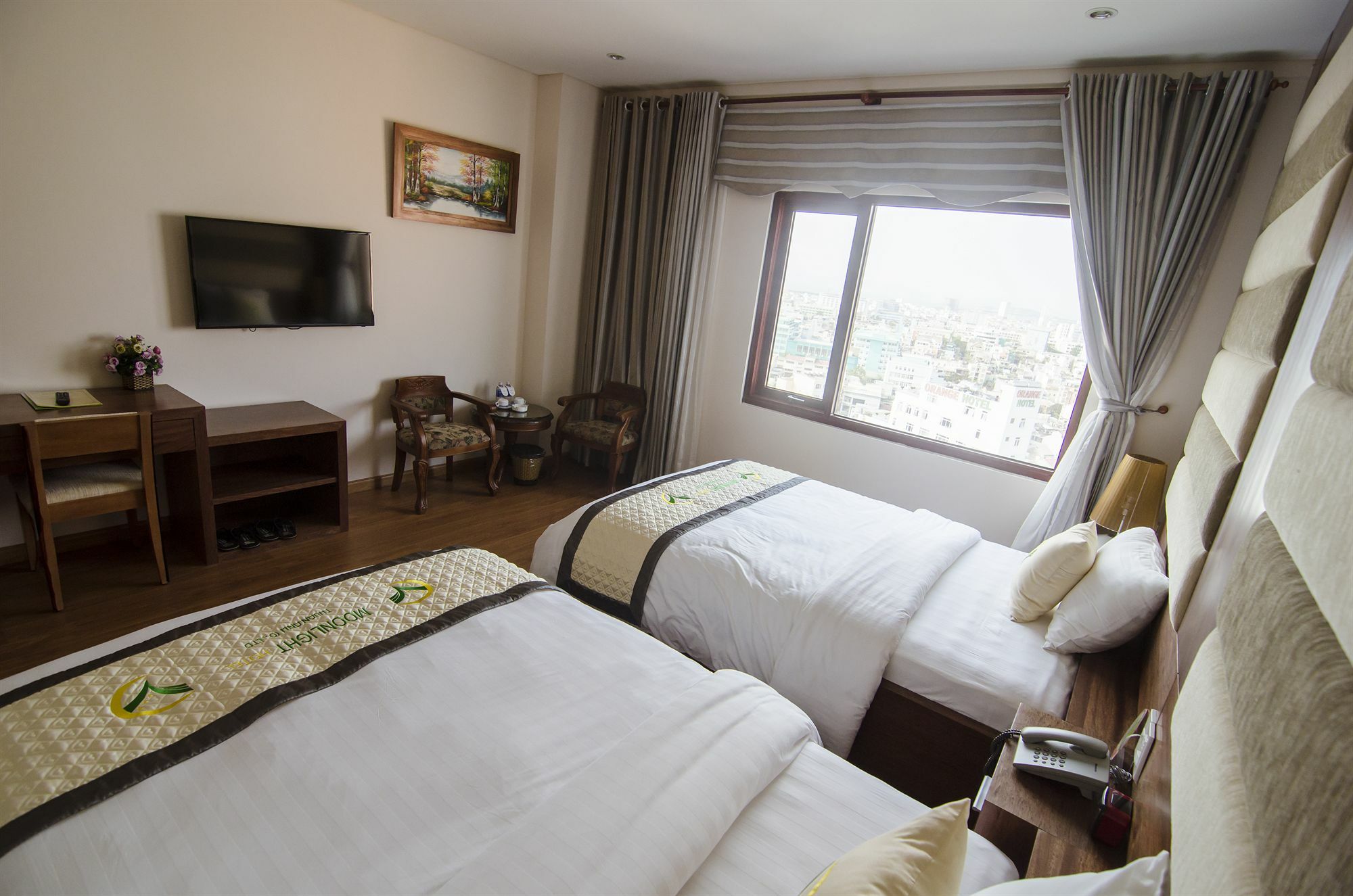 Moonlight Hotel Suites & Spa - City Center, High Floor, River View & City View, Great Location, Near Dragon Bridge Da Nang Exterior photo